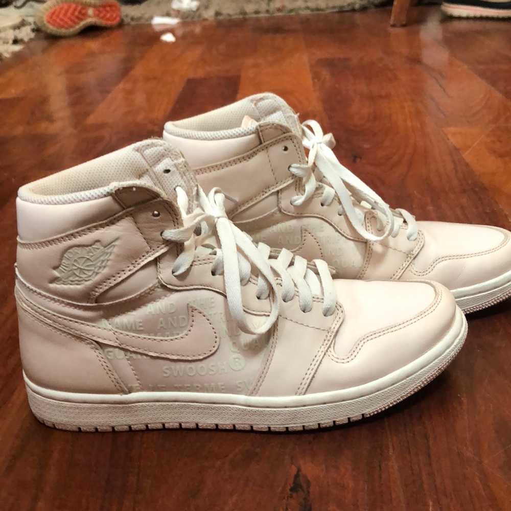 WORN ONCE NIKE AIR FORCE 1’s!